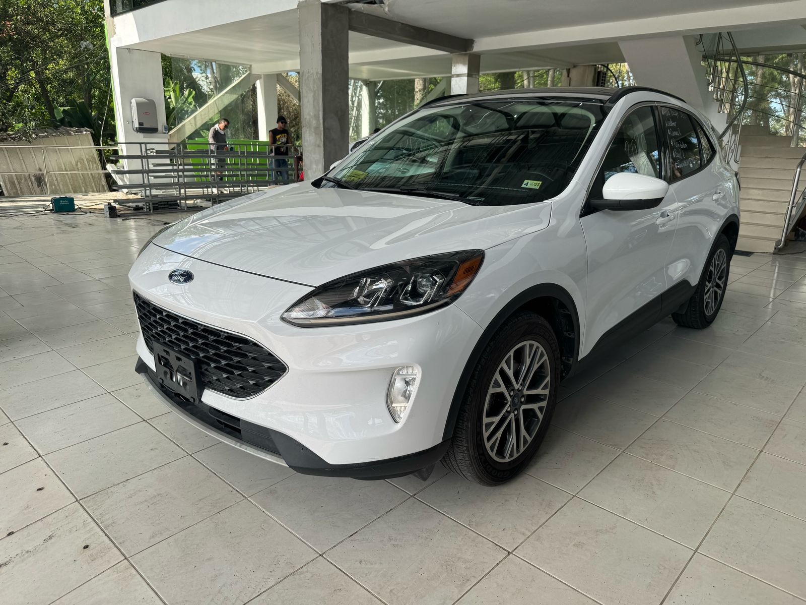 FORD ESCAPE SEL 2020 BLANCO