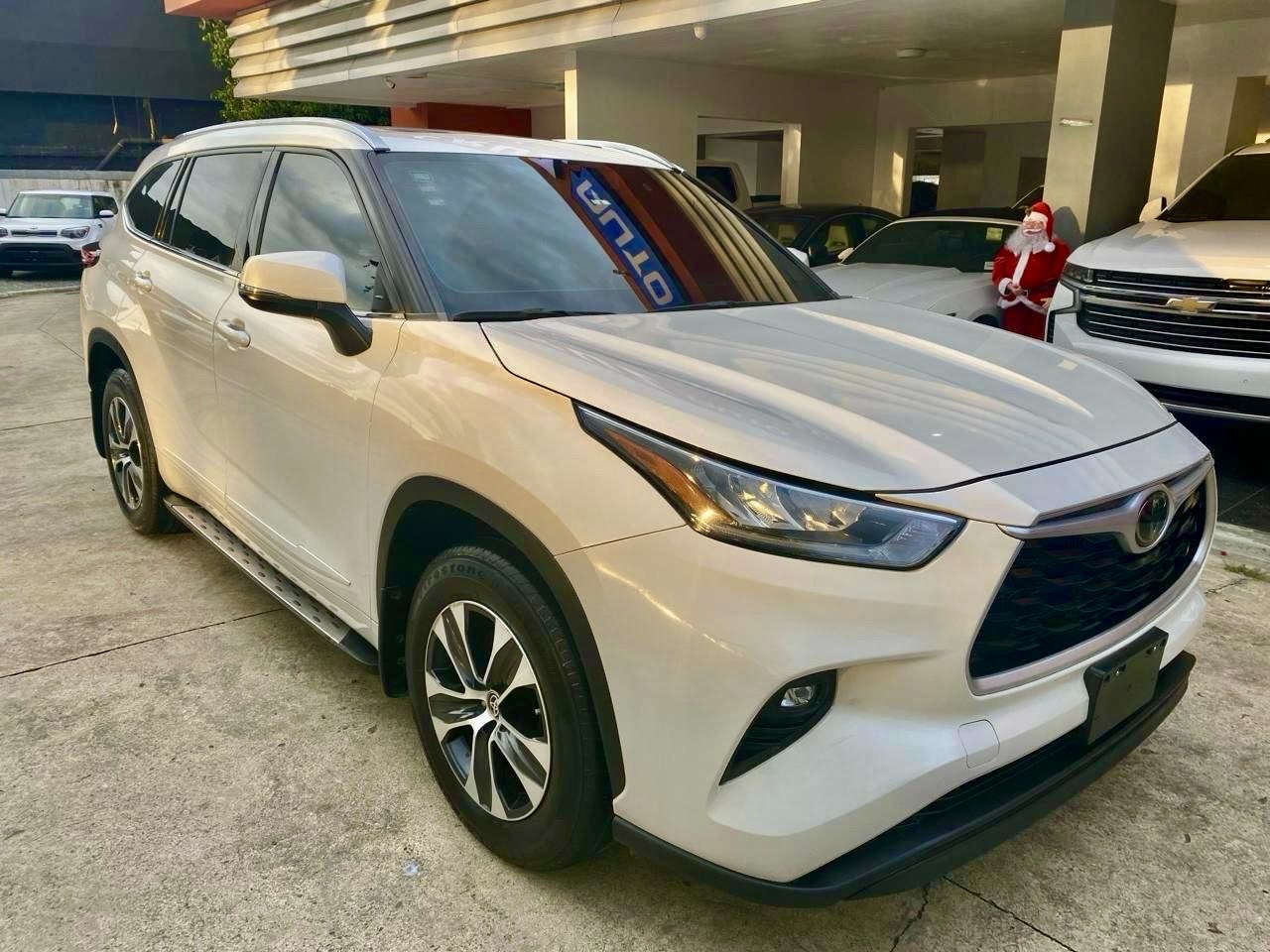 Toyota Highlander XLE 2020 Blanco