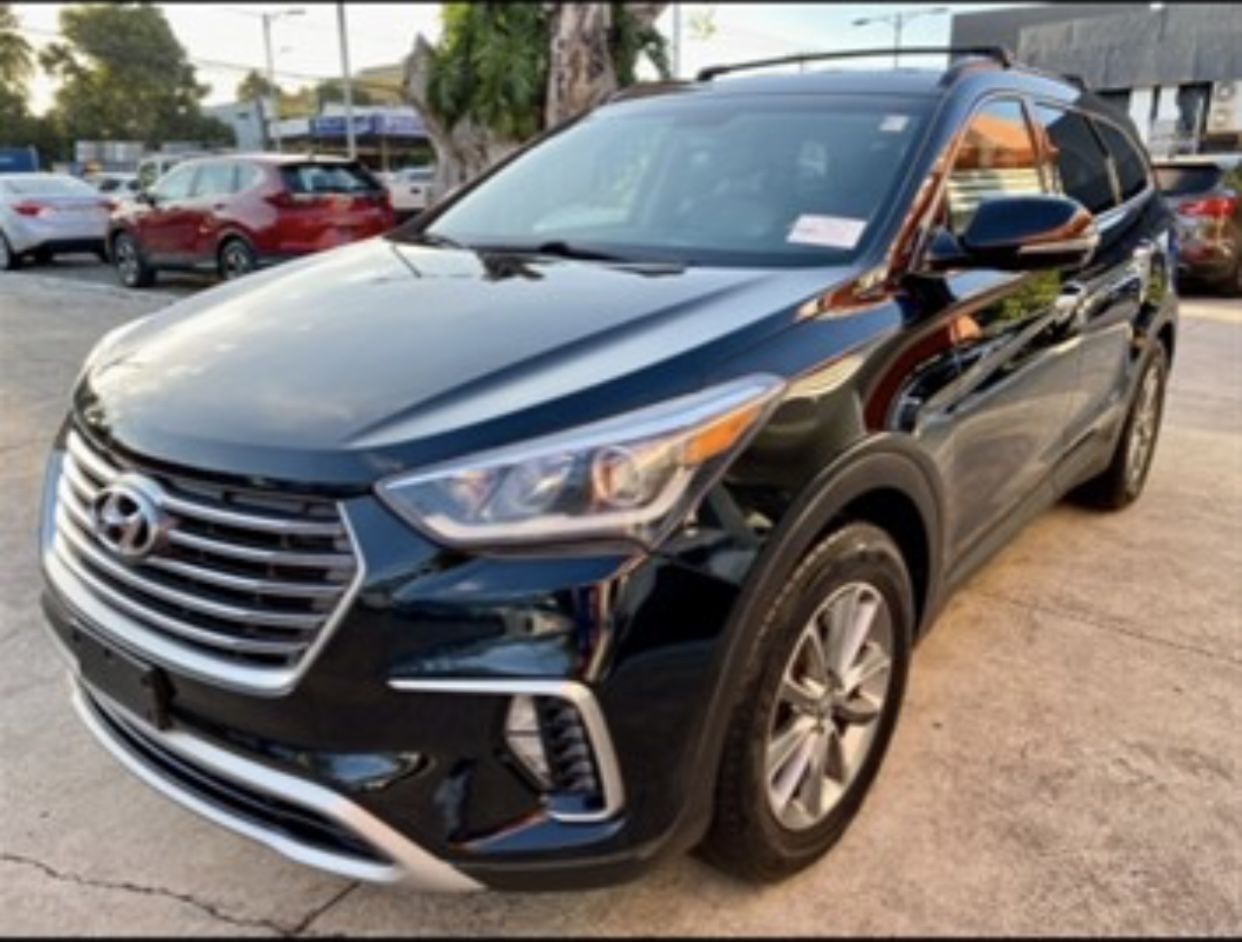 Hyundai Santa Fe Se Negro 2019