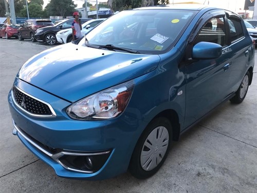 Mitsubishi Mirage Es 2018 Azul